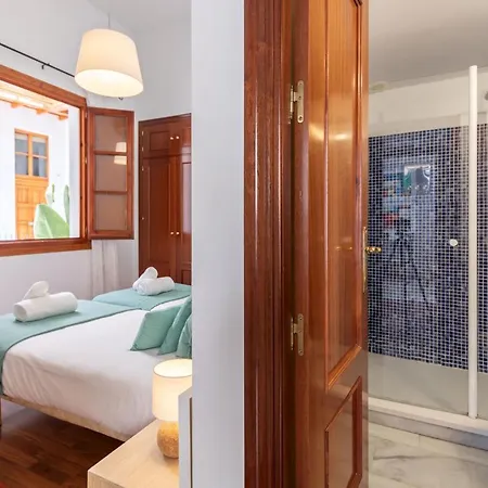 Apartment Abades Giralda Deluxe By Valcambre *