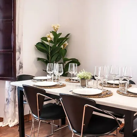 Apartment Abades Giralda Deluxe By Valcambre *